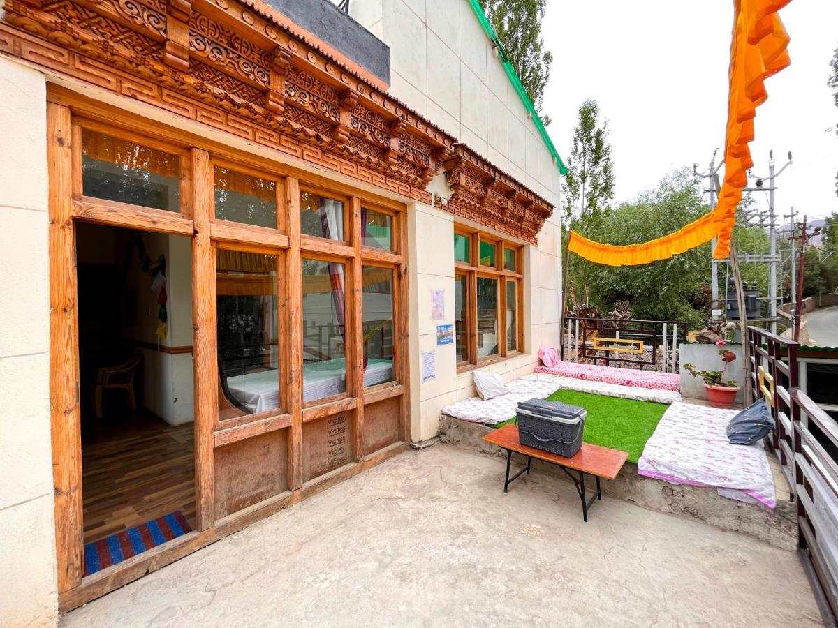 Safarnama Homestay Лех Экстерьер фото